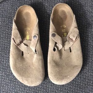 EUC Birkenstock clogs size 10